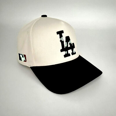 Luminous Embroidered Glow Thread Casual Cotton Baseball Hats 5 Panels Outdoor